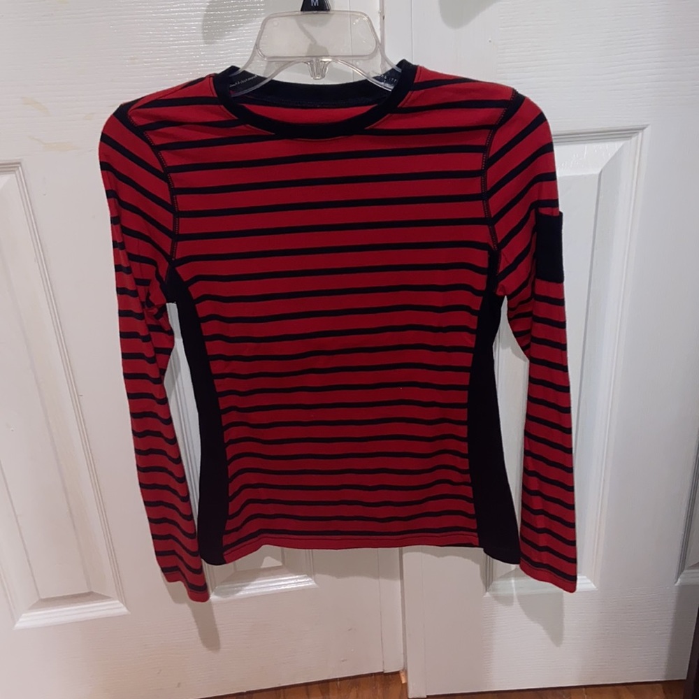 Chaps Sport Women’s Red and Black Stripe Long-Sleeve Top S